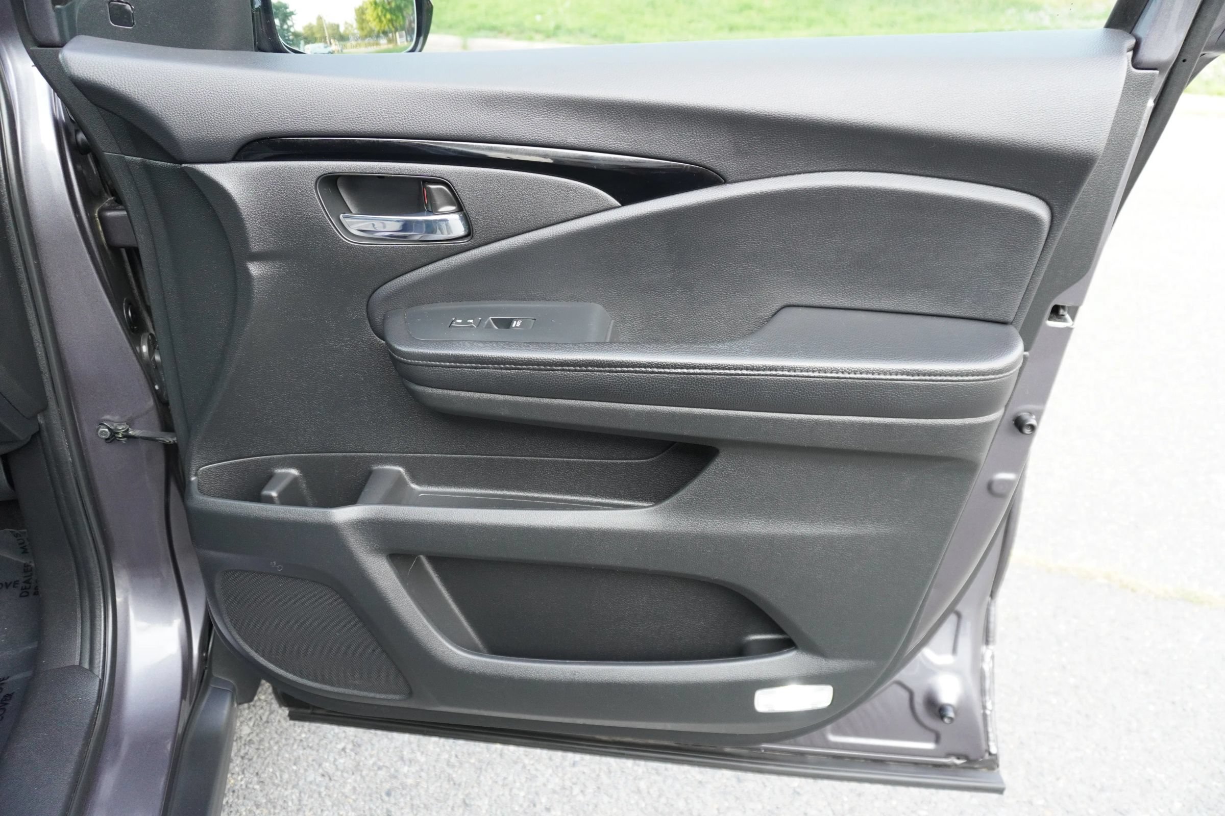 Used 2021 Honda Passport Elite image 16