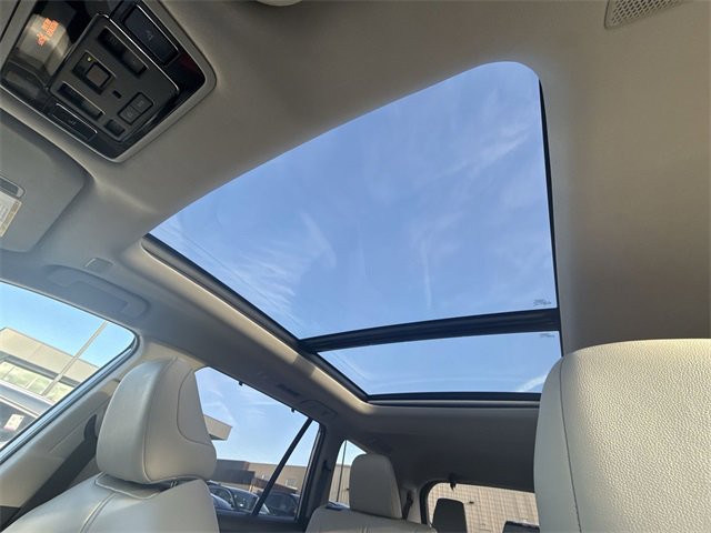 Used 2024 Toyota Grand Highlander XLE image 21