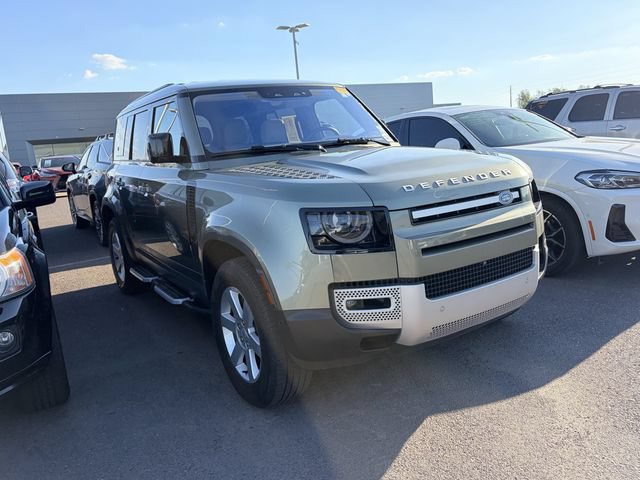 Used 2021 Land Rover Defender 110 SE AWD/4WD image 3