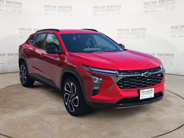 Used 2026 Chevrolet Trax RS FWD image 7