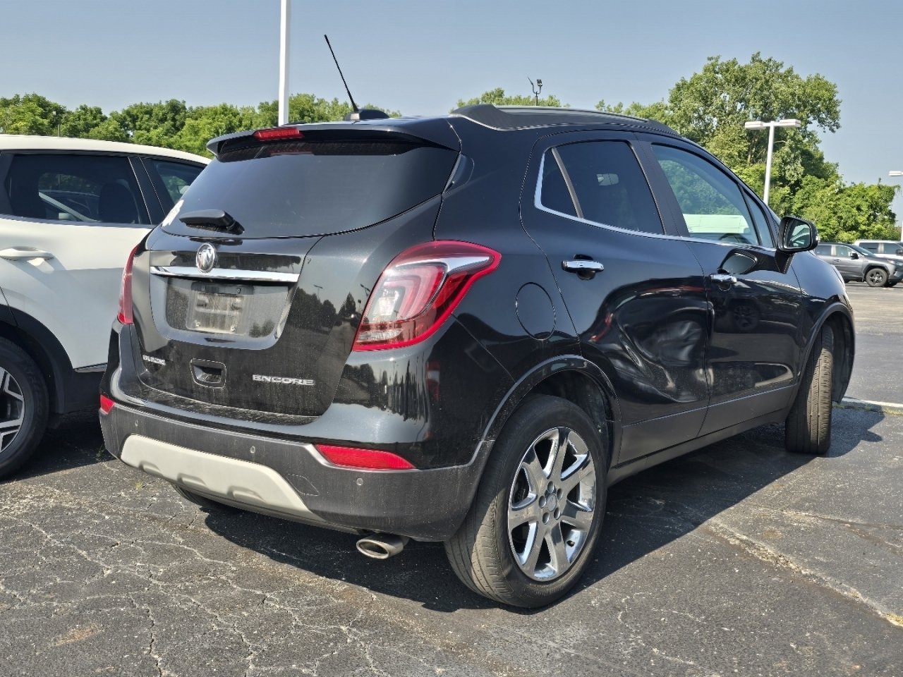 Used 2017 Buick Encore Premium w/ Experience Buick Package FWD image 7