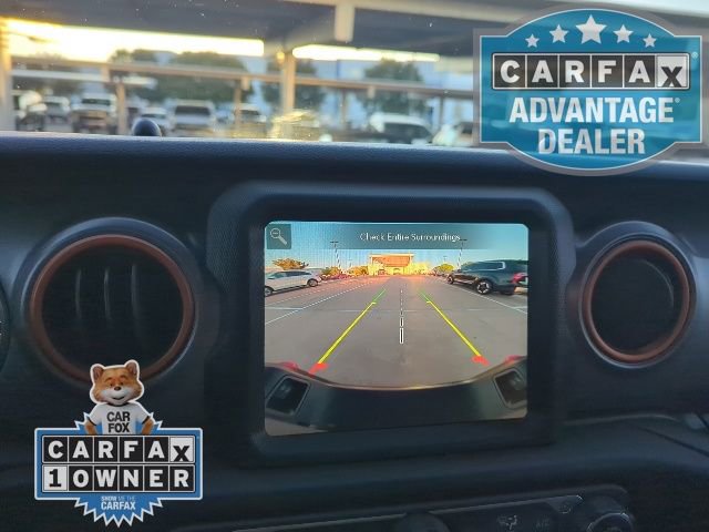 Used 2023 Jeep Gladiator Mojave w/ Trailer Tow Package image 9