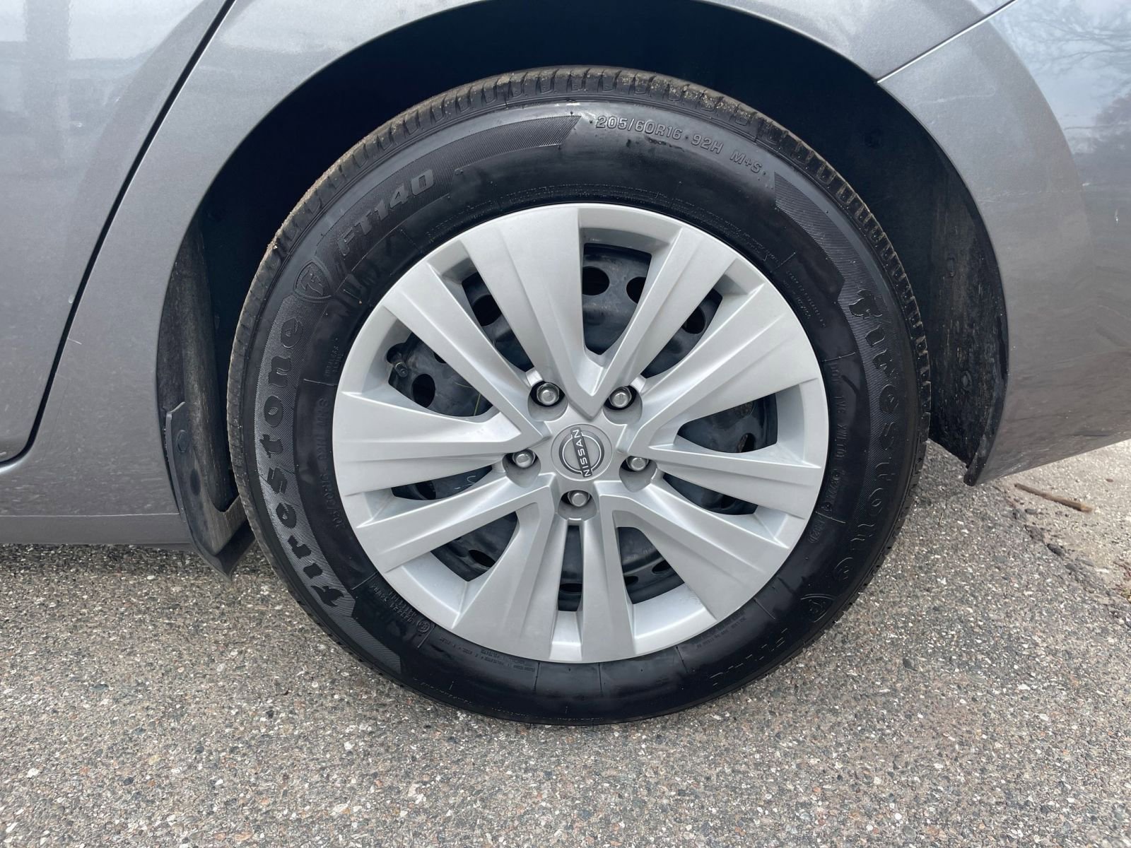 Used 2025 Nissan Sentra S image 28