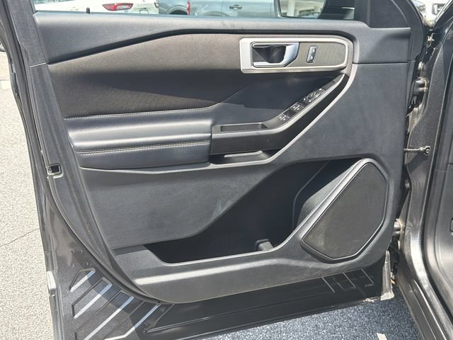 Certified 2020 Ford Explorer XLT AWD/4WD image 12