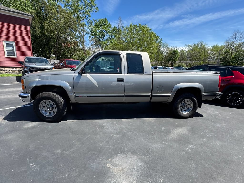 Used 2000 GMC Sierra 2500 4x4 Extended Cab HD w/ SLE Marketing Option Pkg 3 image 3