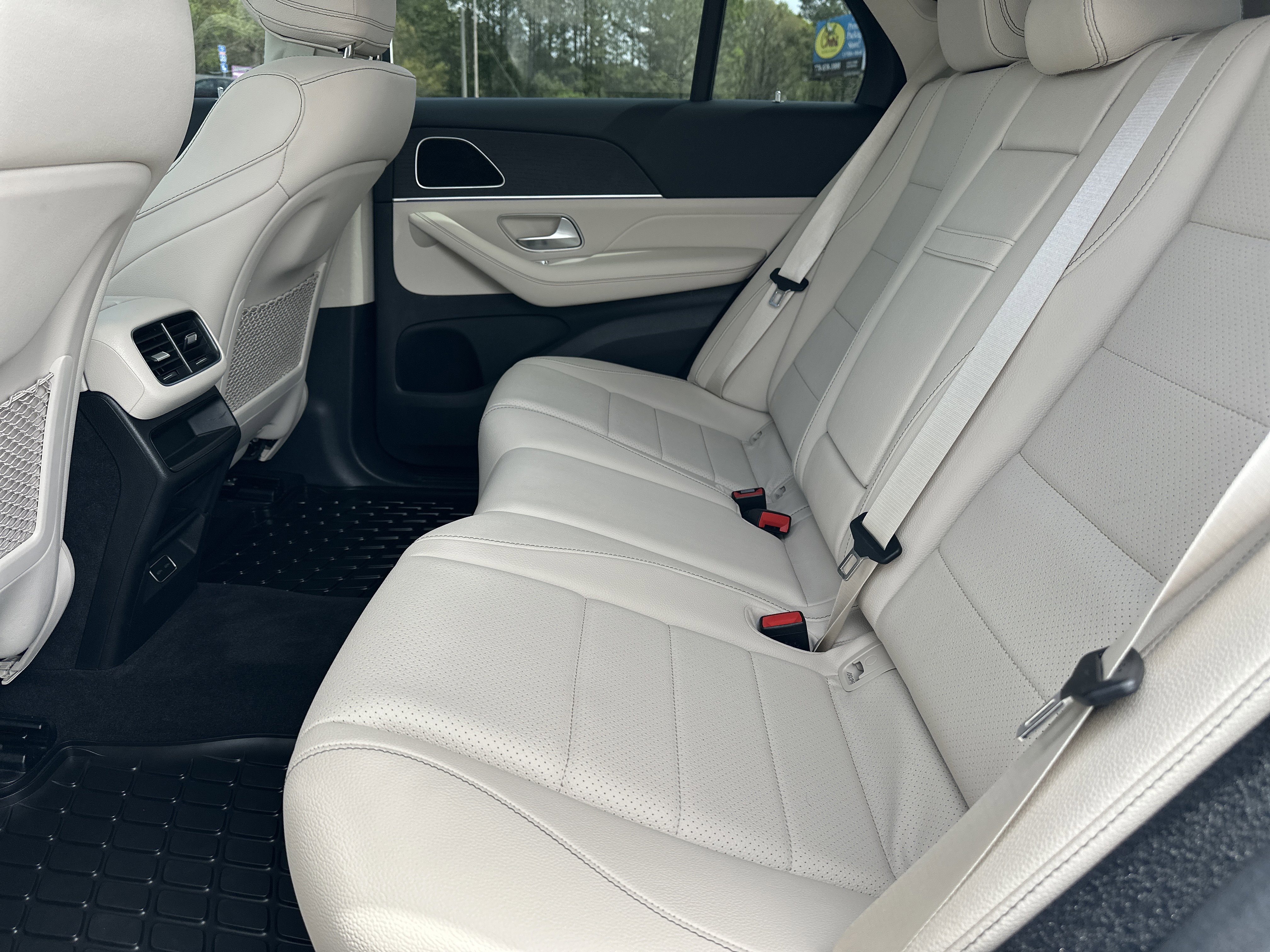 Used 2024 Mercedes-Benz GLE 350 4MATIC image 21