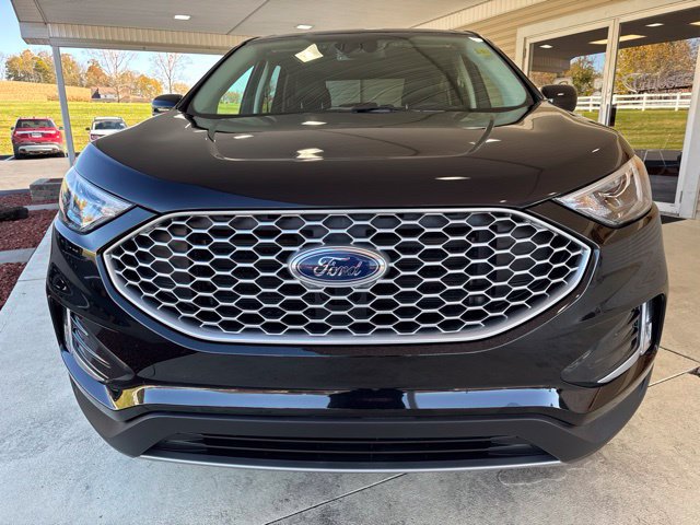 Used 2024 Ford Edge SEL w/ Convenience Package AWD/4WD image 11