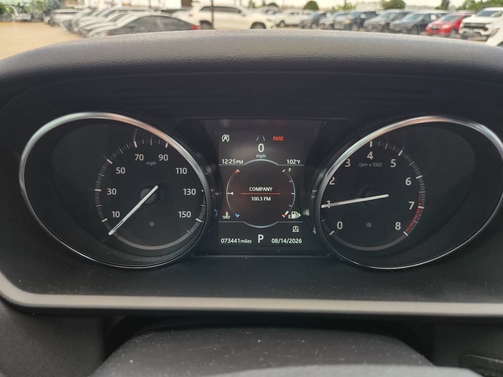 Used 2020 Land Rover Discovery SE AWD/4WD image 15