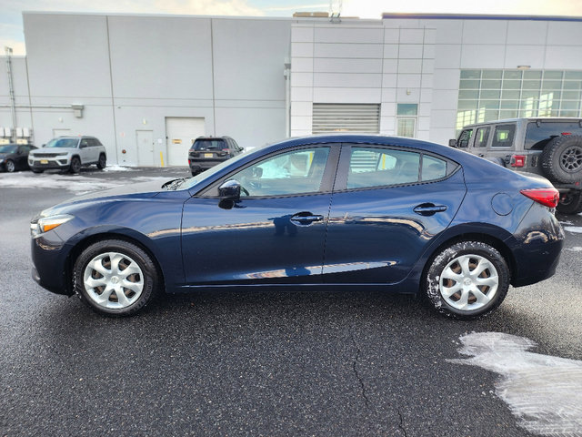 Used 2018 MAZDA MAZDA3 Sport image 19