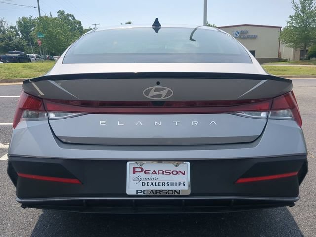 Certified 2026 Hyundai Elantra Sport FWD image 5