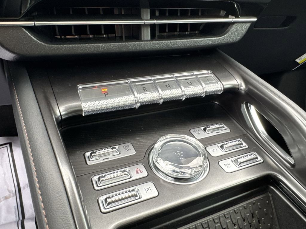 New 2026 Lincoln Nautilus Reserve w/ Jet Appearance Package AWD/4WD image 20