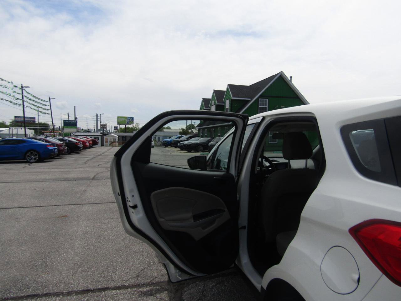 Used 2019 Ford EcoSport S FWD image 18