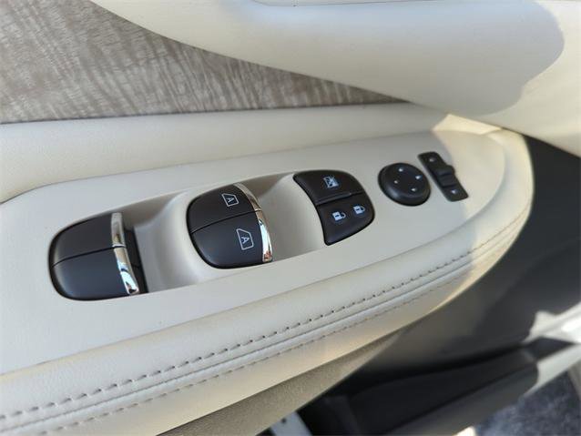 Certified 2020 Nissan Murano SL w/ Cargo Package image 27