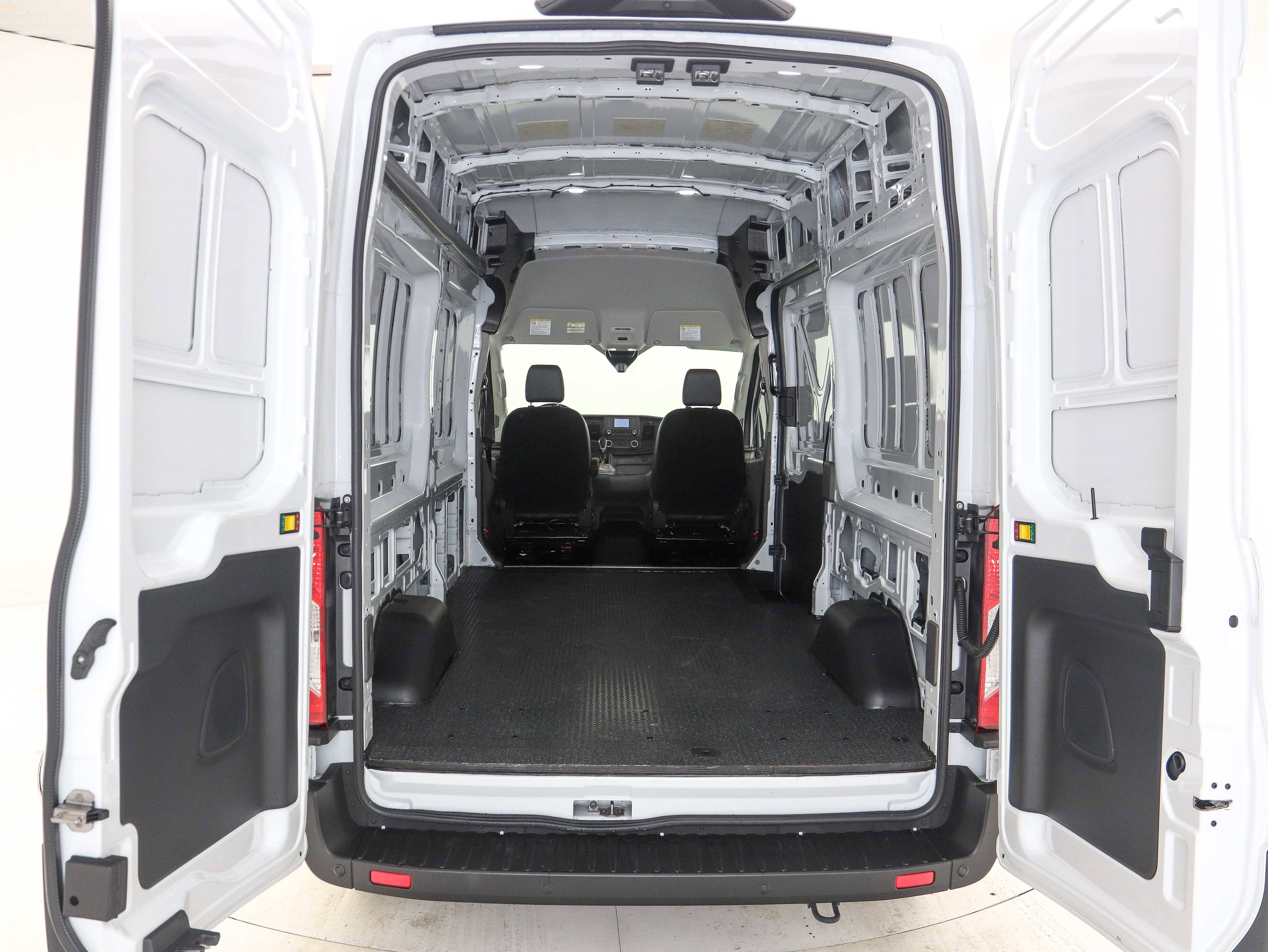Used 2025 Ford Transit 250 148 High Roof image 11