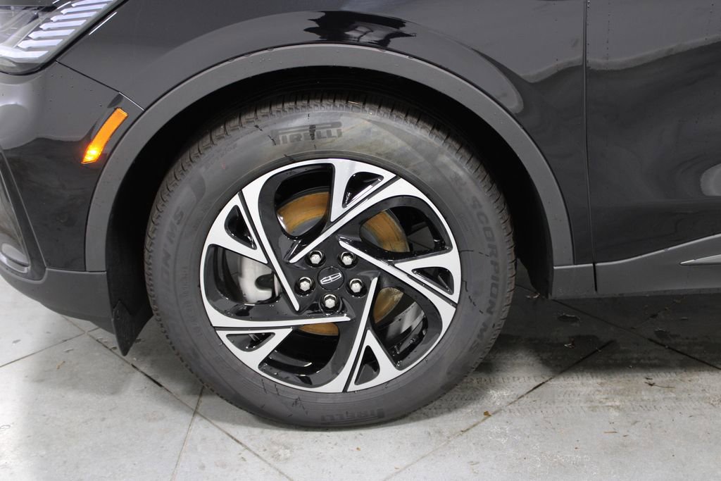 New 2025 Lincoln Nautilus Premier w/ Equipment Group 102A image 61