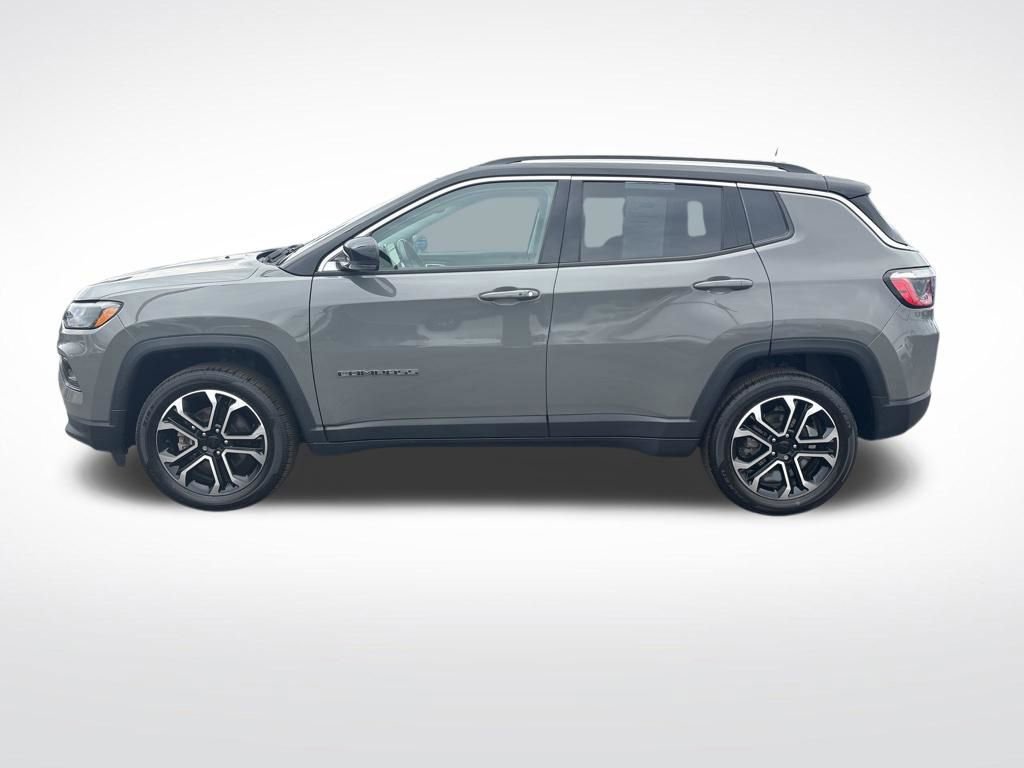 Certified 2022 Jeep Compass Limited image 7