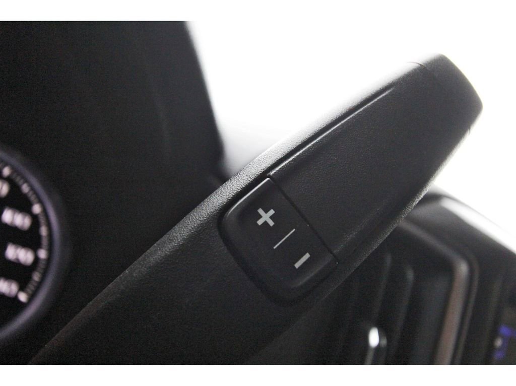 Used 2024 Chevrolet Silverado 1500 Custom image 18