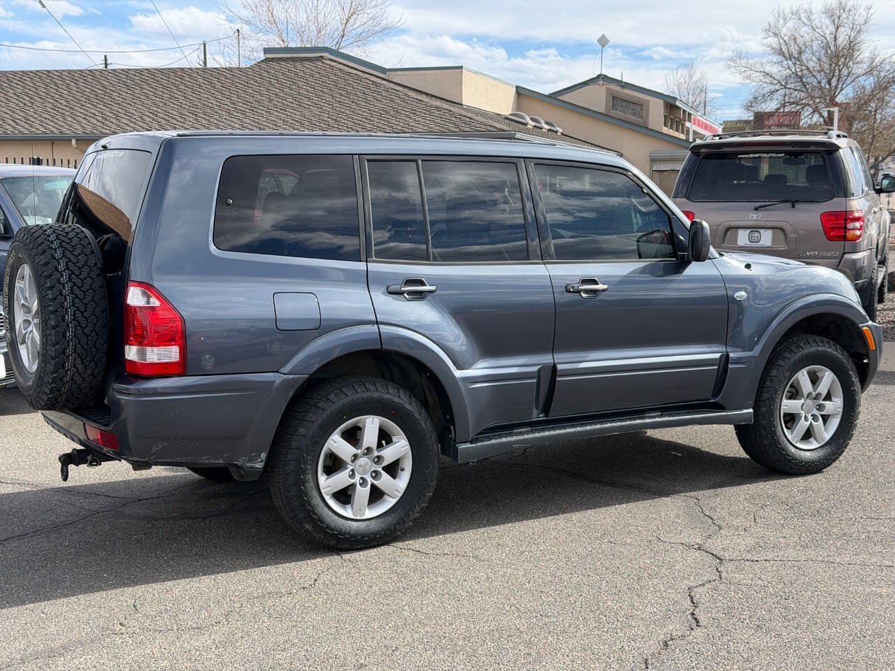 Used 2006 Mitsubishi Montero Limited AWD/4WD image 19
