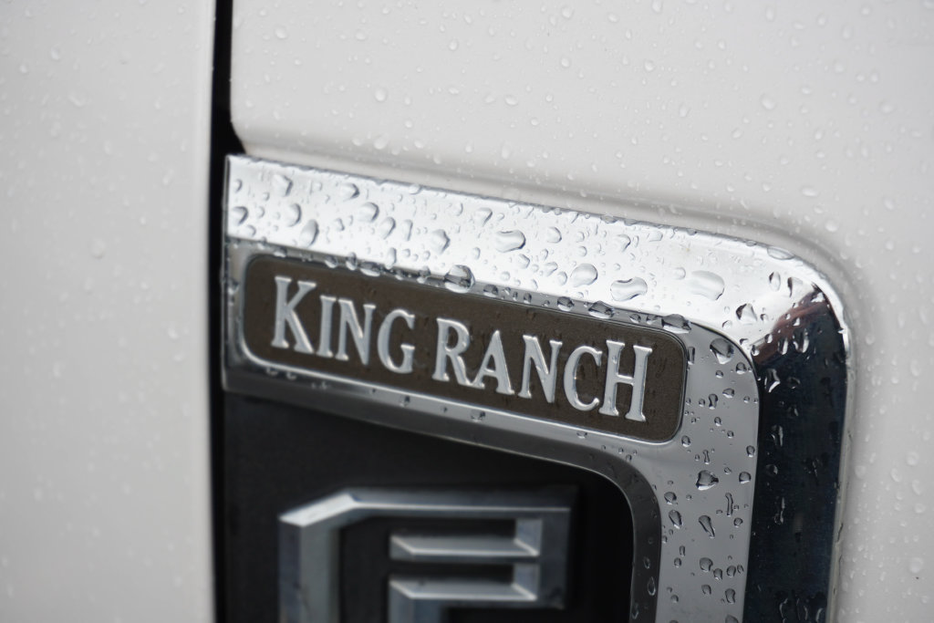 Used 2019 Ford F350 King Ranch w/ King Ranch Ultimate Package AWD/4WD image 8