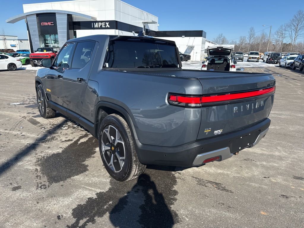 Used 2022 Rivian R1T Adventure image 3