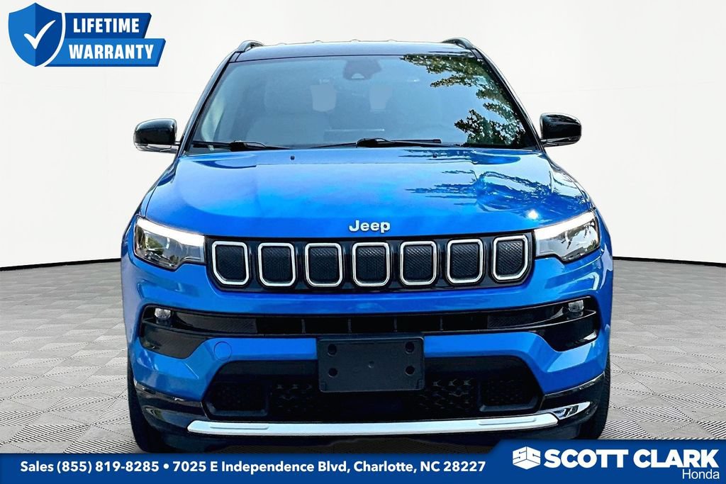 Used 2022 Jeep Compass Limited w/ Elite Group AWD/4WD image 2
