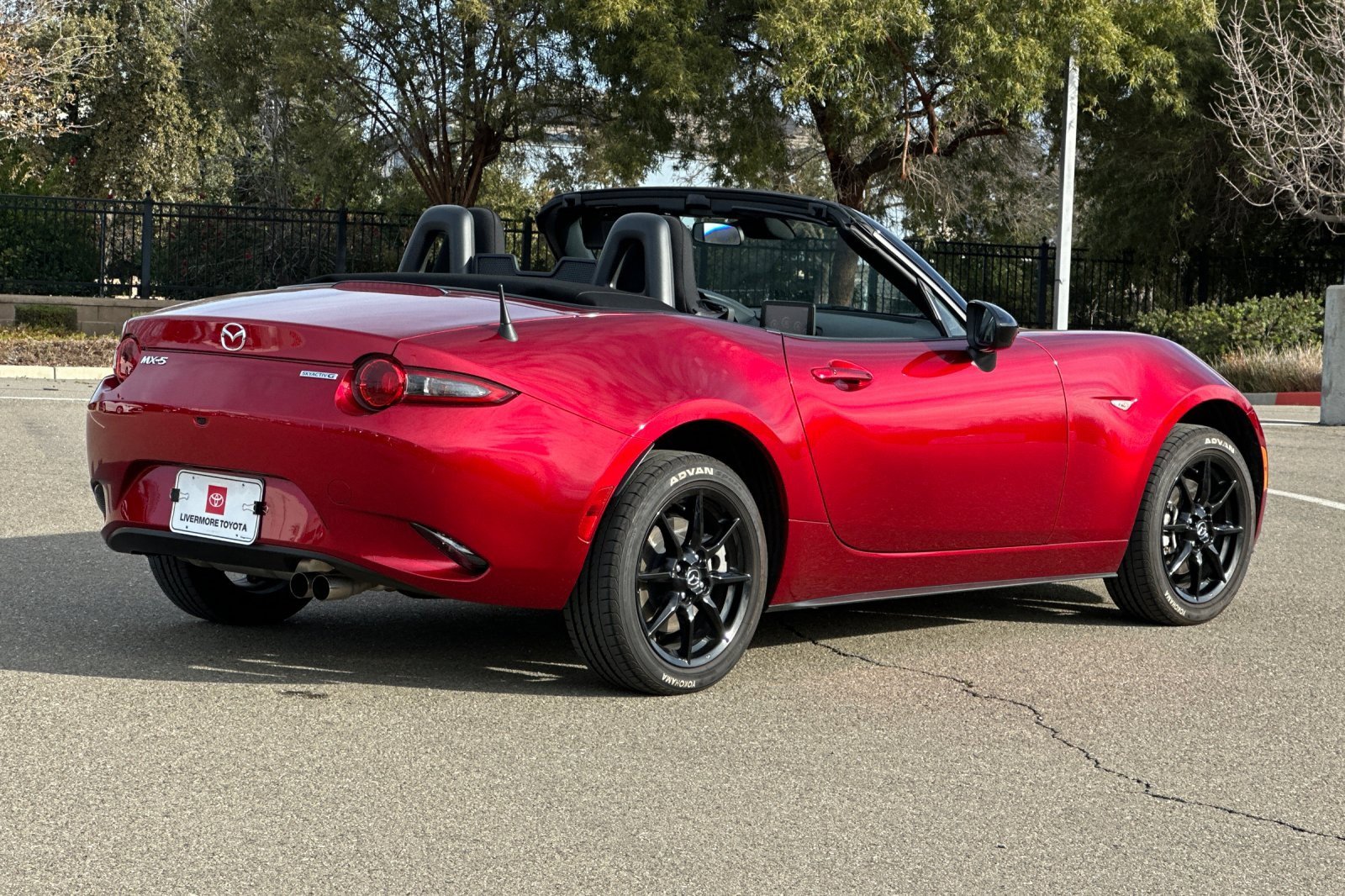 Used 2023 MAZDA MX-5 Miata Sport image 4