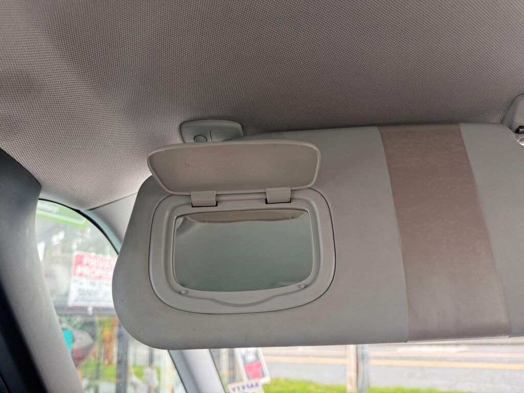 Used 2014 FIAT 500L Trekking image 28