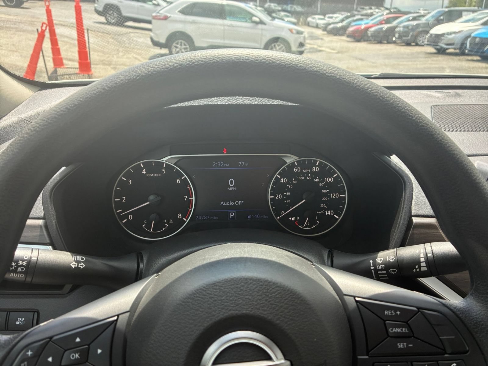 Used 2025 Nissan Altima 2.5 SV FWD image 35