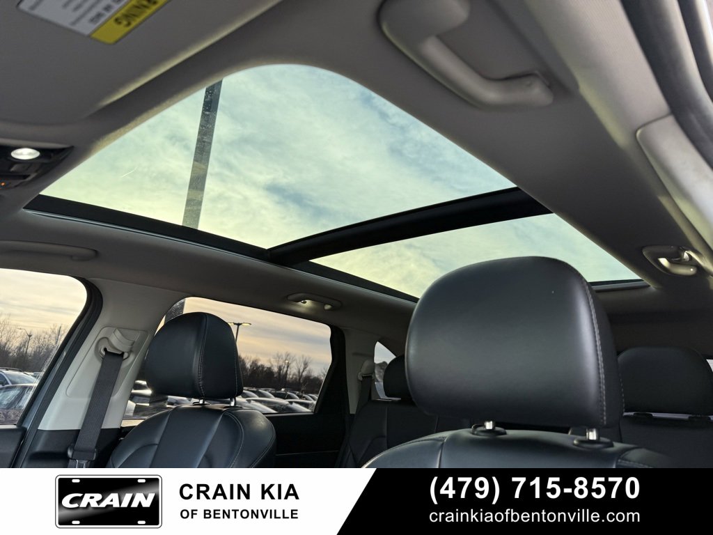Used 2021 Kia Sorento SX image 22