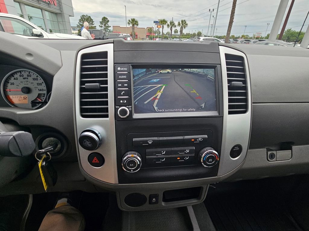 Used 2019 Nissan Frontier Desert Runner RWD image 19