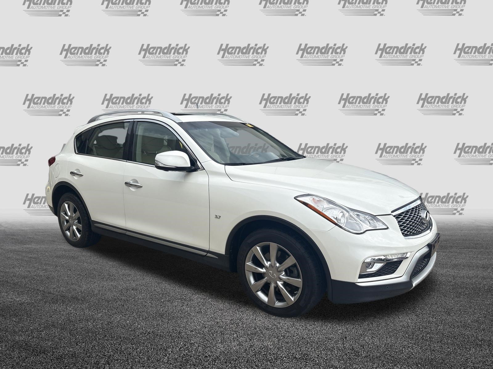Used 2017 INFINITI QX50 AWD w/ Premium Plus Package image 2