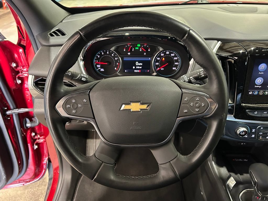 Used 2023 Chevrolet Traverse LT AWD/4WD image 26