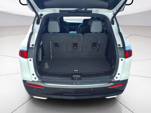 Used 2023 Buick Enclave Essence w/ Sport Touring Edition FWD image 5