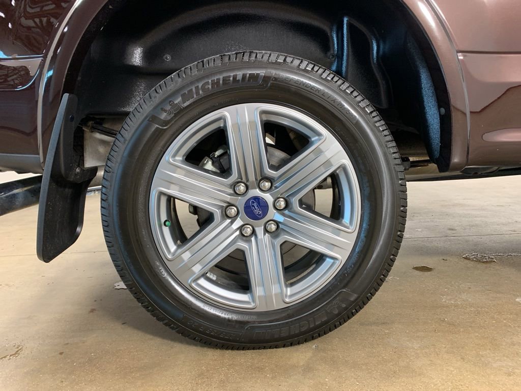 Used 2019 Ford F150 Lariat w/ Equipment Group 502A Luxury image 39