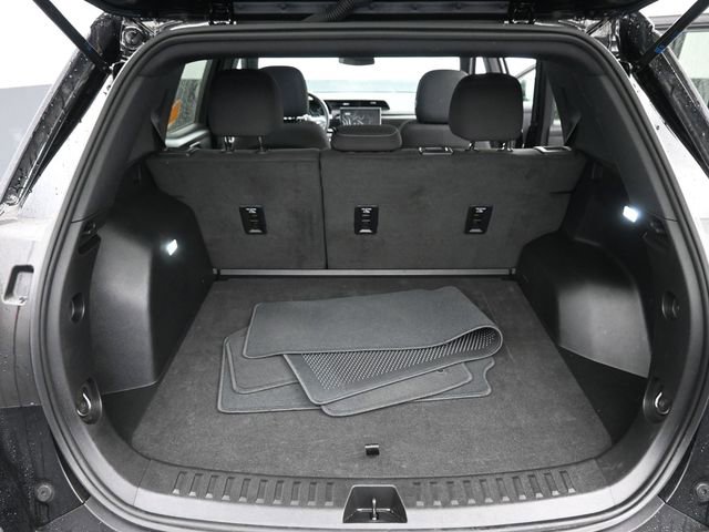 Used 2025 GMC Terrain Elevation AWD/4WD image 6