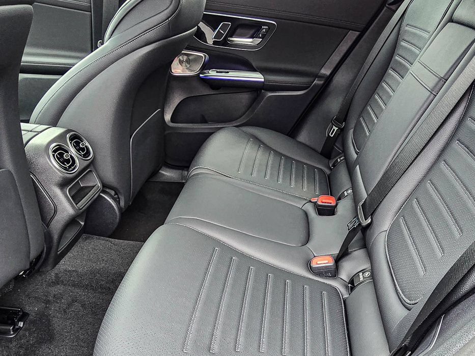 New 2026 Mercedes-Benz GLC 300 4MATIC image 30