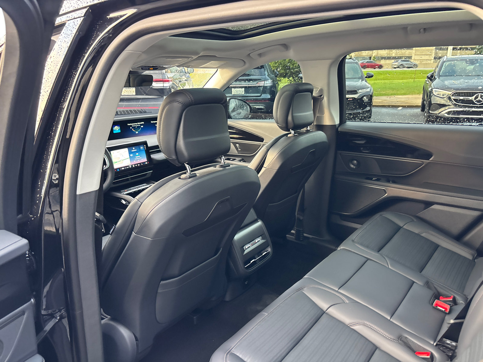 New 2026 Lincoln Nautilus Reserve w/ Jet Appearance Package AWD/4WD image 29