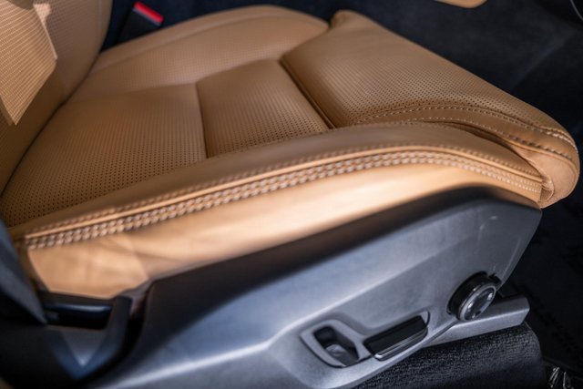 Used 2024 Volvo XC90 T8 Ultimate w/ Protection Package Premier image 30