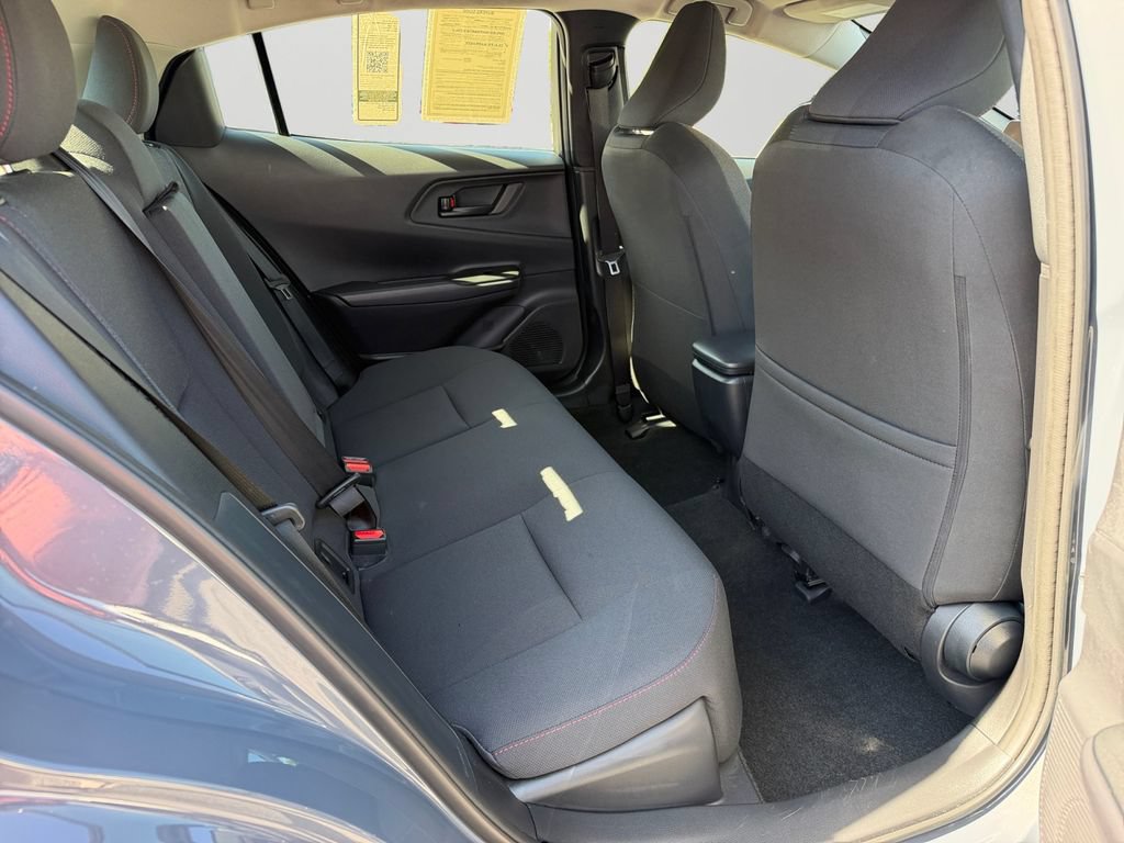 Used 2026 Toyota Prius Plug-In Hybrid FWD image 9