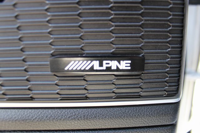 Used 2022 Jeep Grand Cherokee Trailhawk w/ Luxury Tech Group III image 15