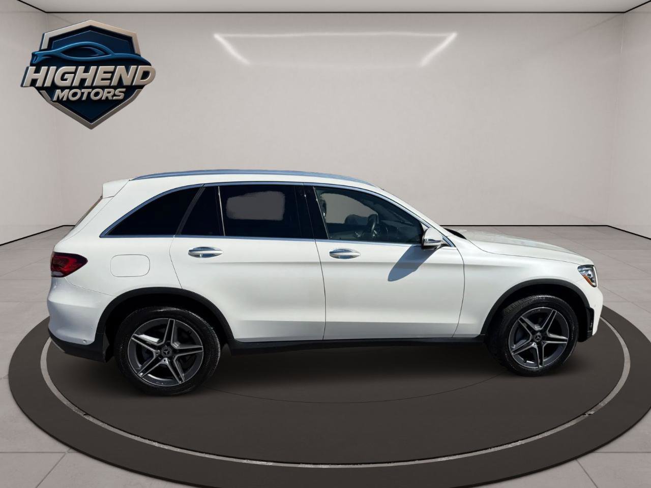 Used 2021 Mercedes-Benz GLC 300 4MATIC image 8