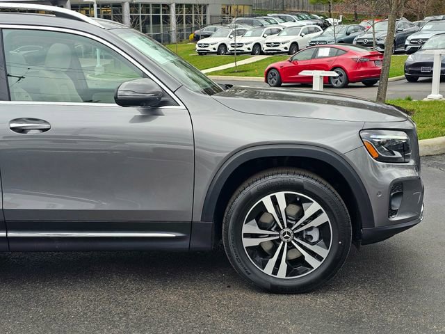 New 2026 Mercedes-Benz GLB 250 4MATIC image 5