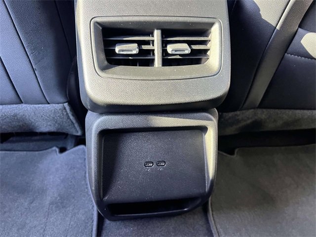 Used 2025 Chevrolet Equinox EV LT w/ Convenience Package image 15