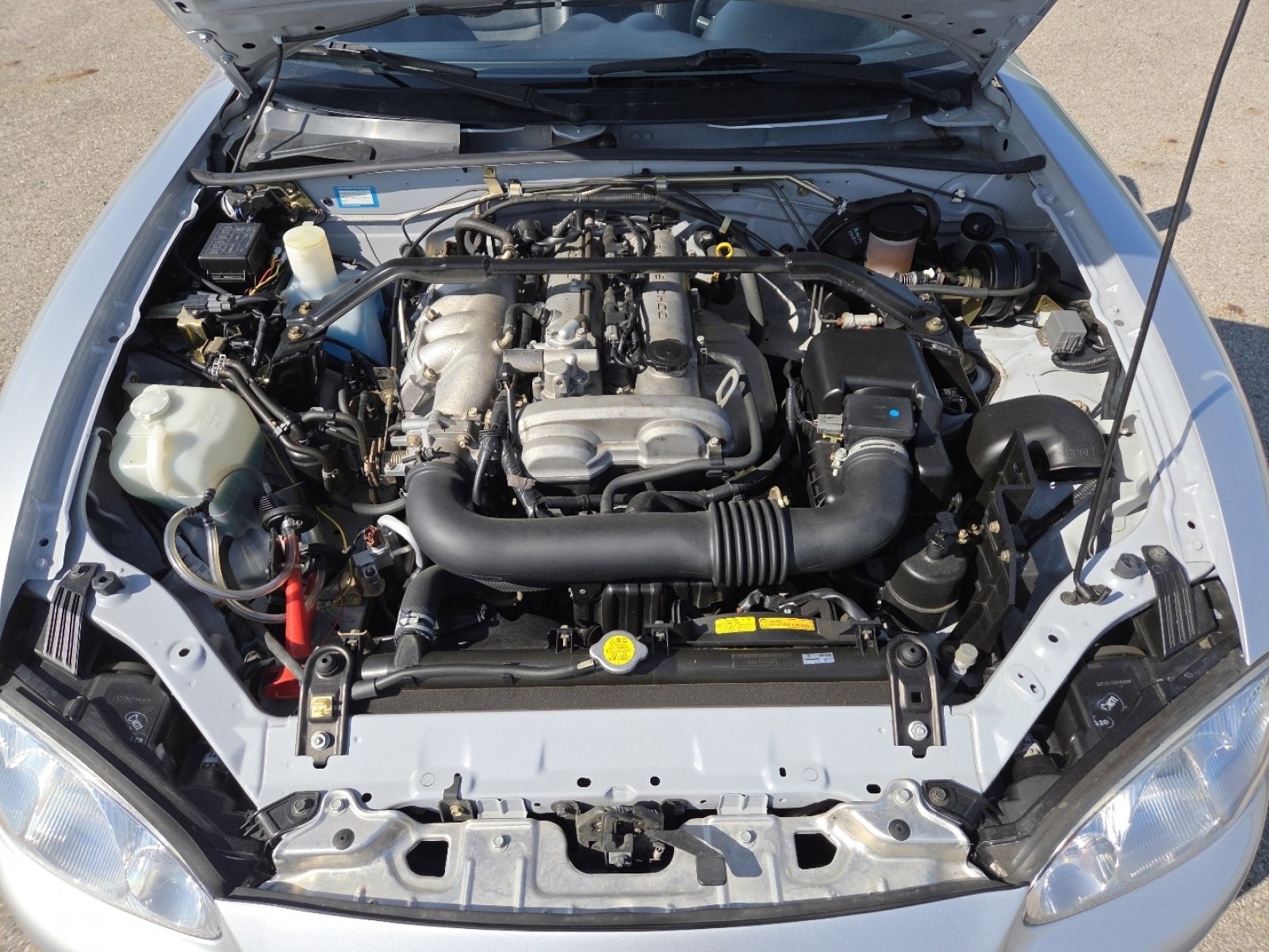 Used 2003 MAZDA MX-5 Miata image 12