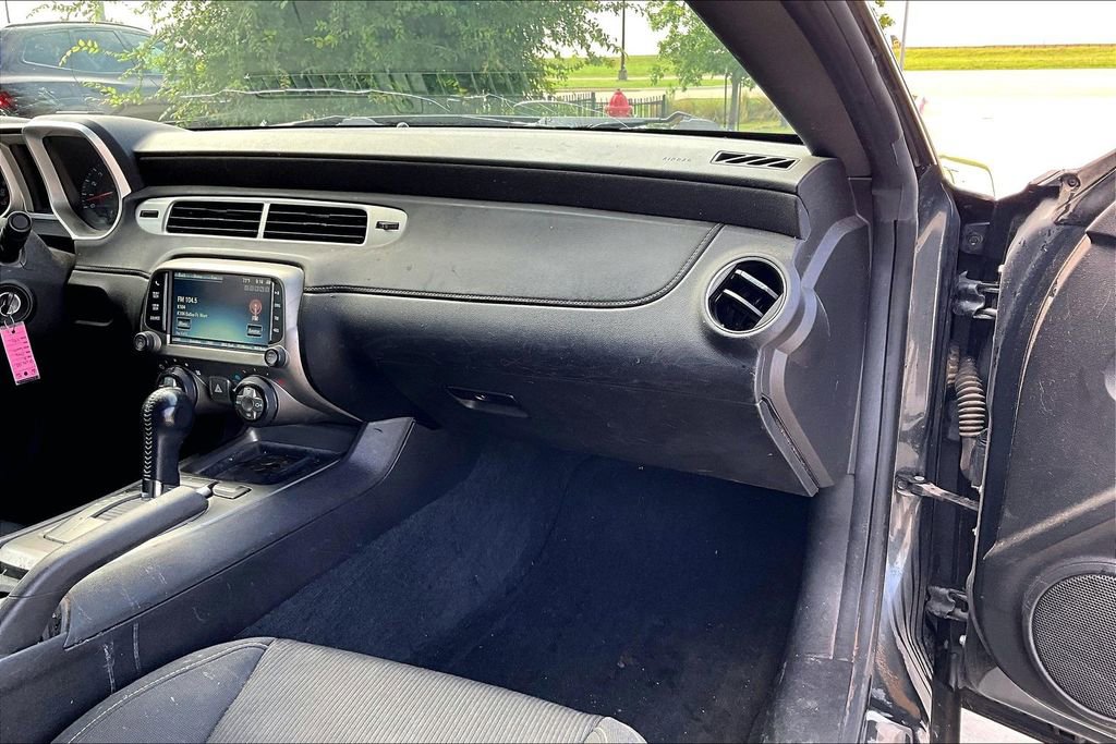 Used 2013 Chevrolet Camaro SS RWD image 20