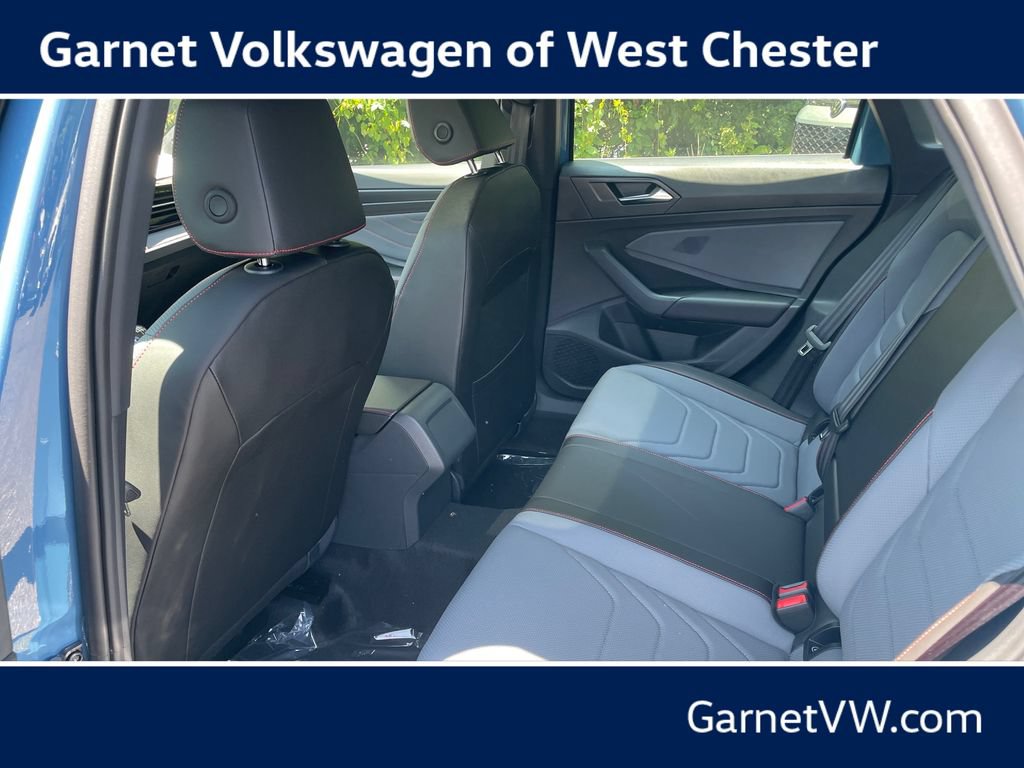 New 2026 Volkswagen Jetta GLI Autobahn FWD image 27