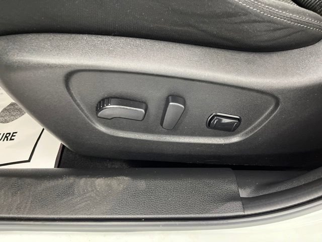 Used 2021 Nissan Rogue Sport SV FWD image 35