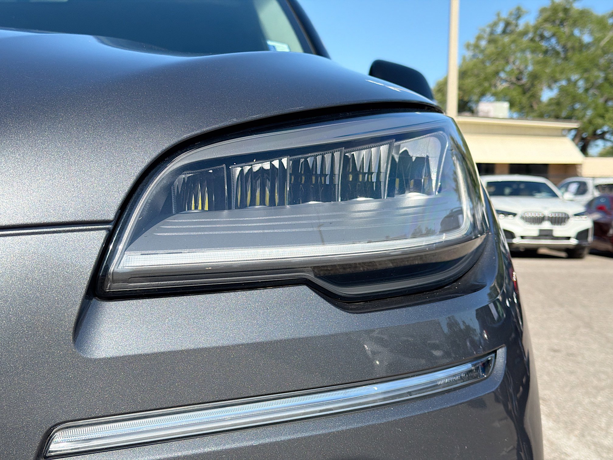 Used 2023 Lincoln Aviator Reserve AWD/4WD image 9