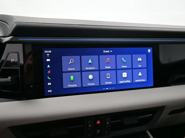 Certified 2025 Porsche Macan Electric RWD image 9
