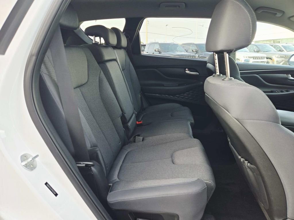 Used 2023 Hyundai Santa Fe SE AWD/4WD image 14